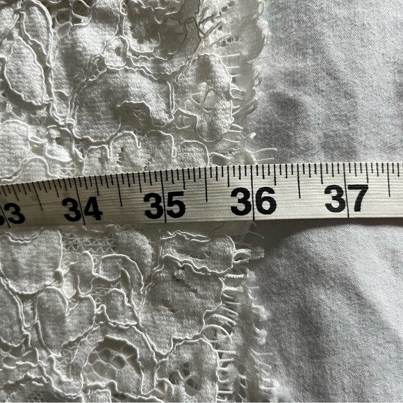 Soma White Lace Crochet Satin Wrap Robe Intimates Sleepwear Sz S/M EUC - Picture 9 of 15